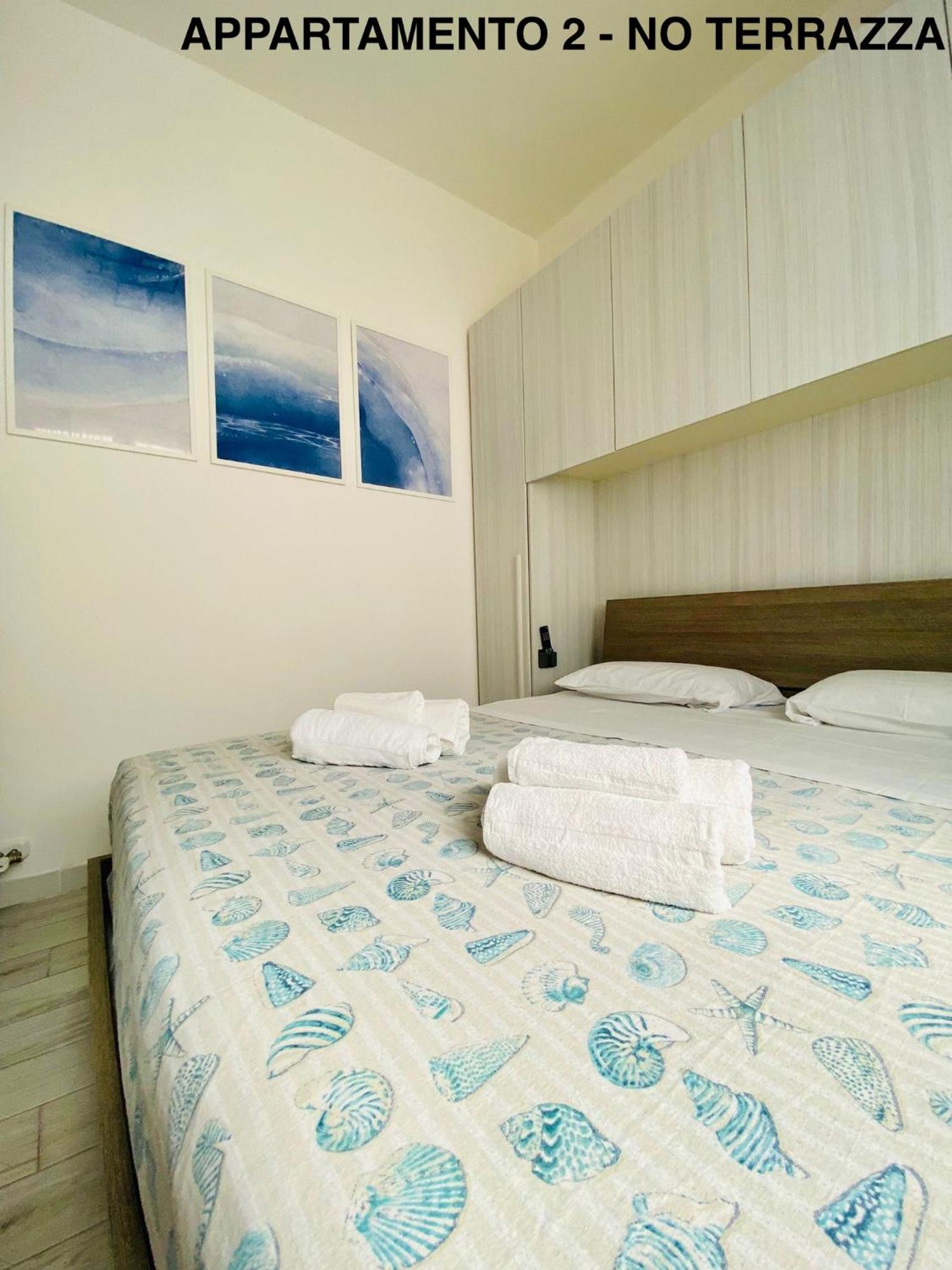 Vacanza Azzurra Порто Чезарео Екстериор снимка